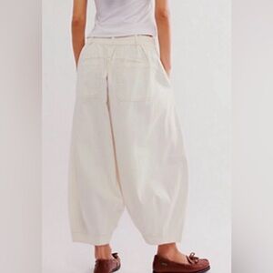 We The Free Ridley Pull-On Barrel Jeans